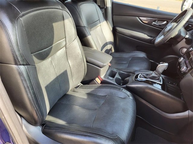 Used 2019 Nissan Rogue SL w/ Premium Package image 24