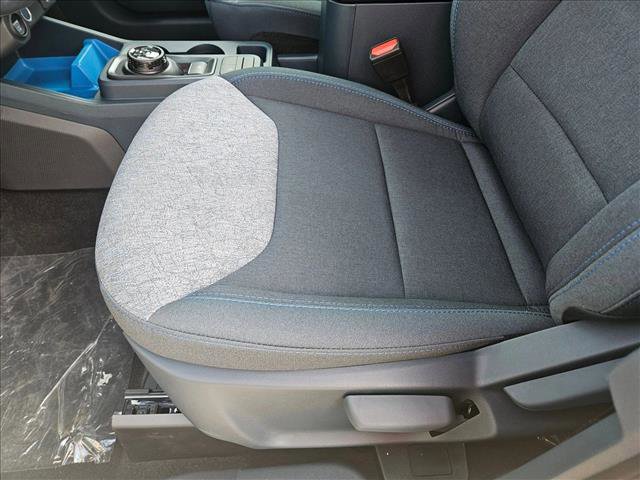 New 2025 Ford Maverick XLT image 4