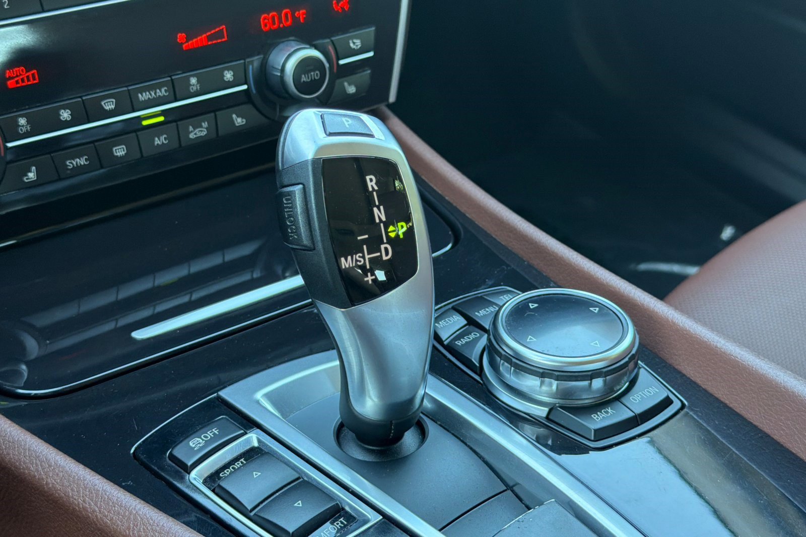 Used 2014 BMW 535i Gran Turismo RWD image 26