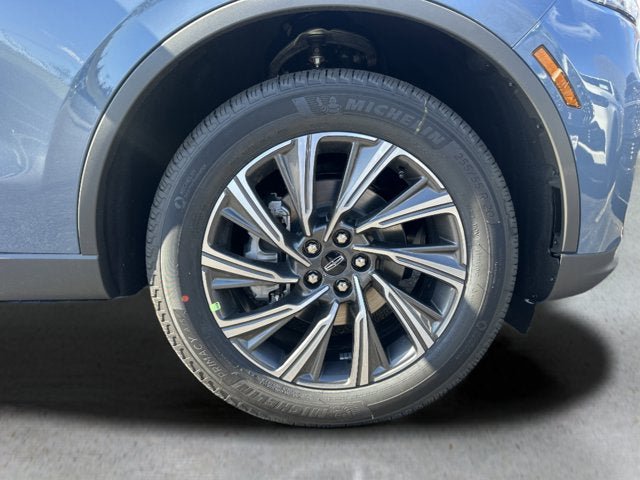 New 2026 Lincoln Aviator AWD image 8