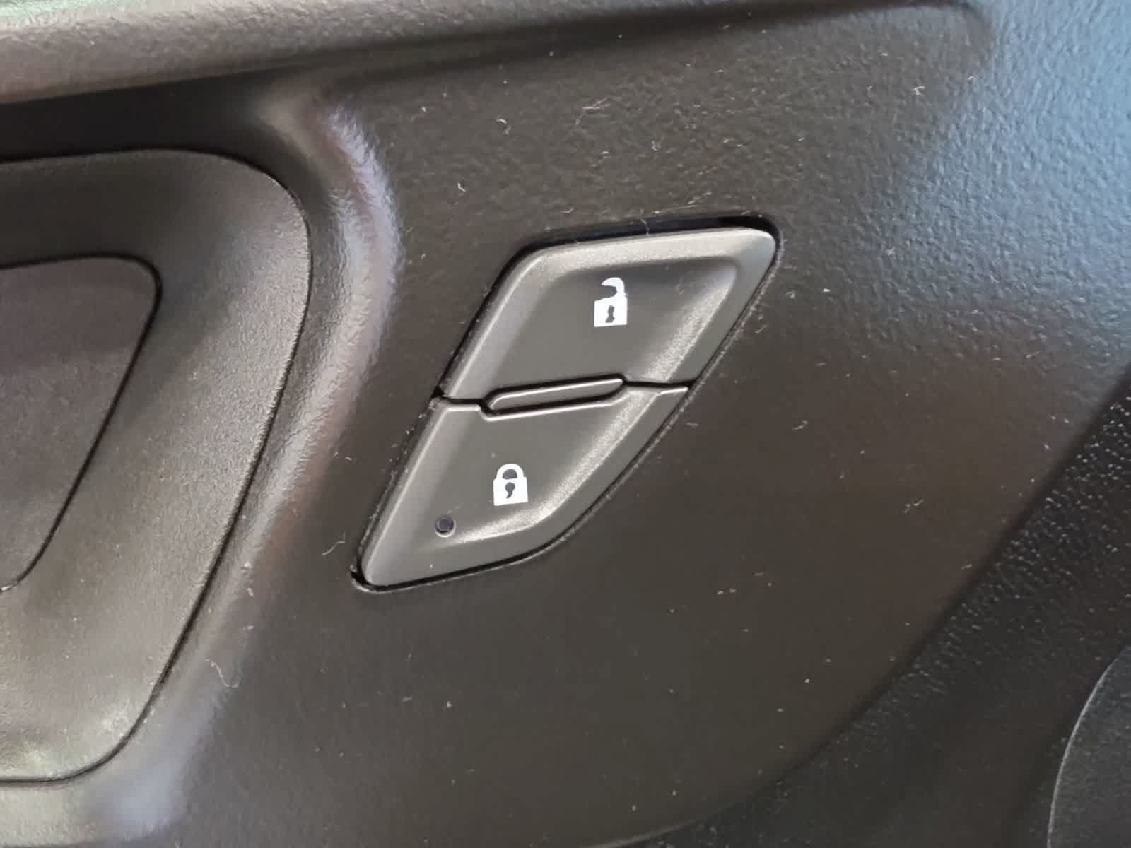 Used 2023 Chevrolet Malibu LT FWD image 17