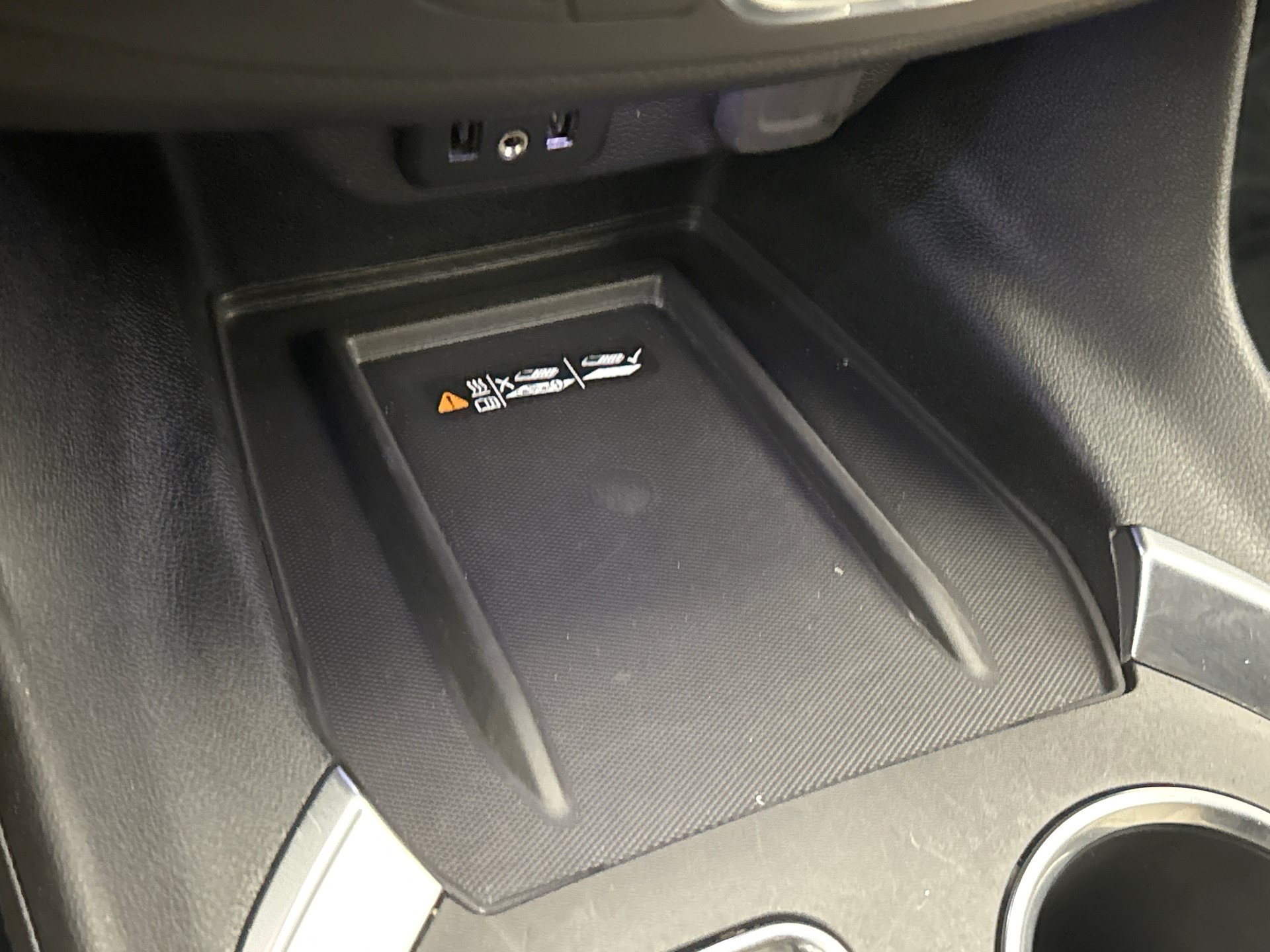 Used 2023 Chevrolet Traverse LT w/ LPO, Floor Liner Package AWD/4WD image 16