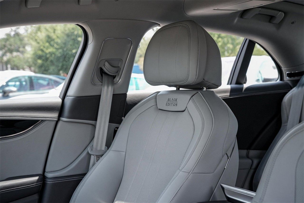 New 2025 Bentley Flying Spur Plug-In Hybrid image 22