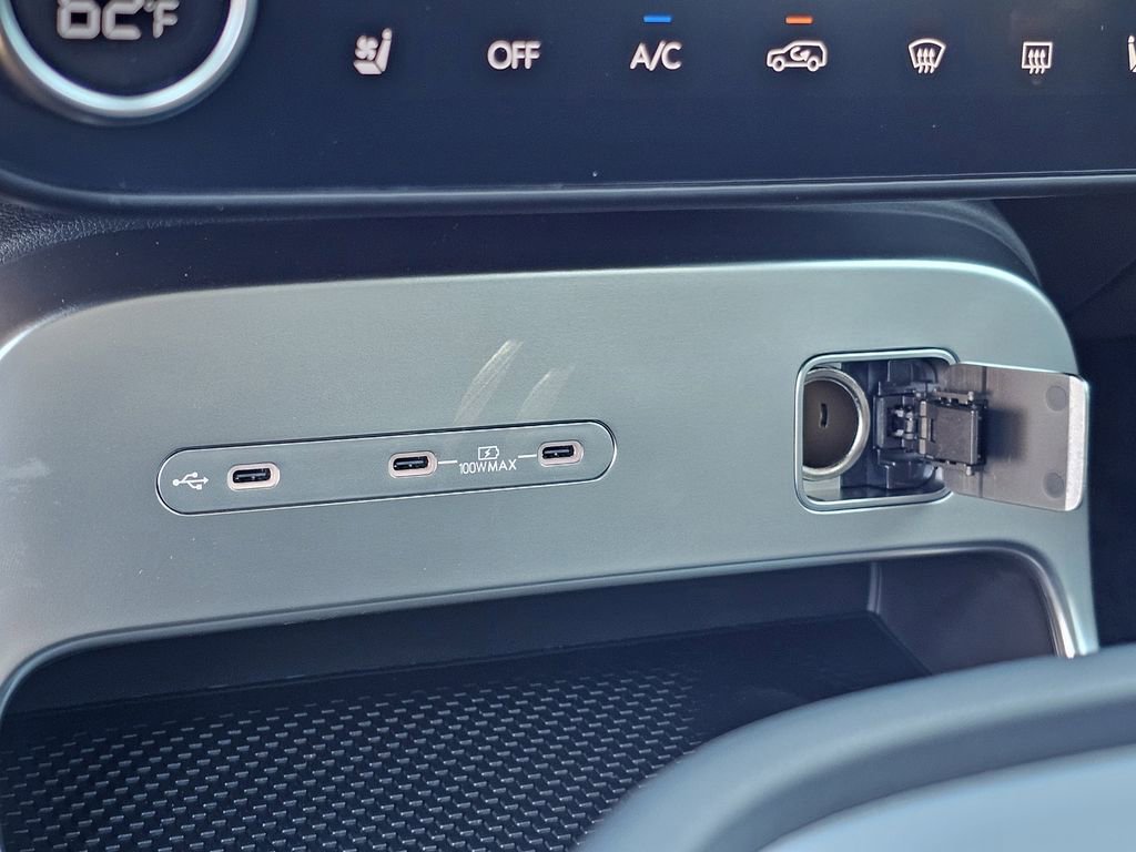 New 2026 Hyundai Ioniq 9 SEL image 17