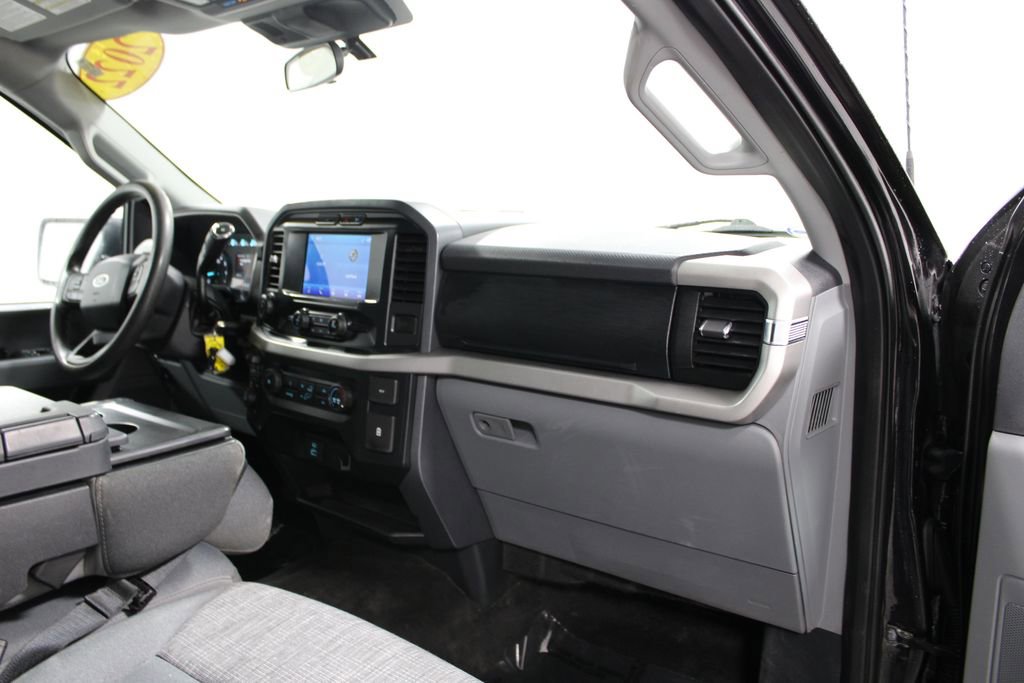 Used 2022 Ford F150 XLT w/ Trailer Tow Package image 27