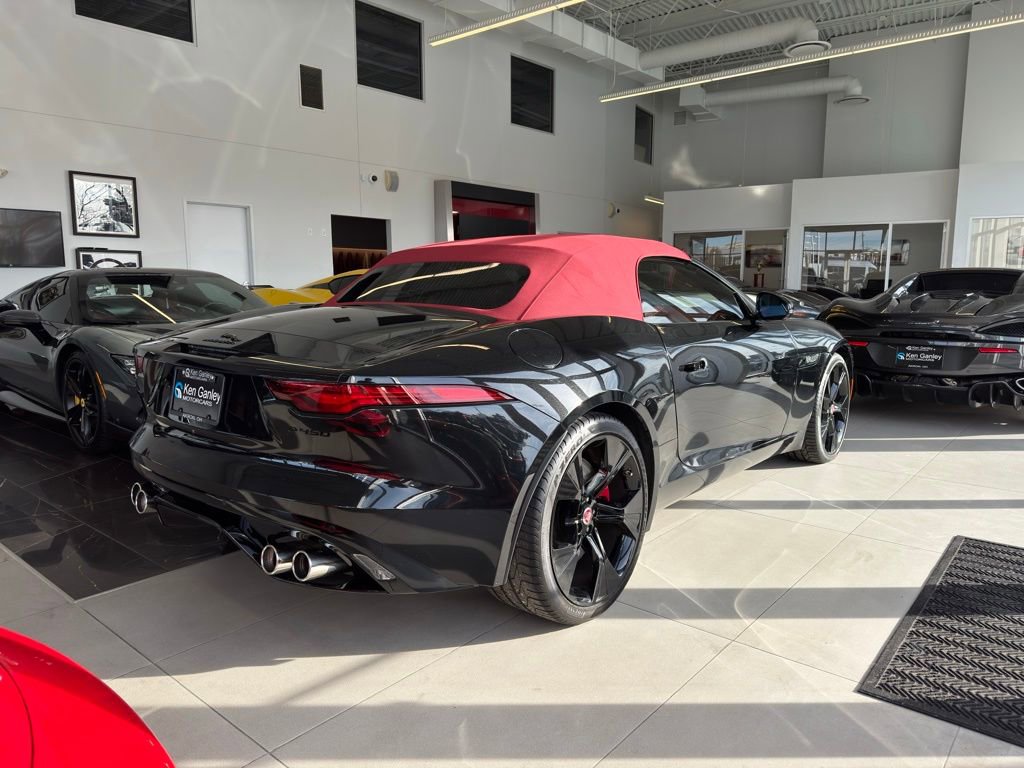 Used 2023 Jaguar F-TYPE Convertible image 3