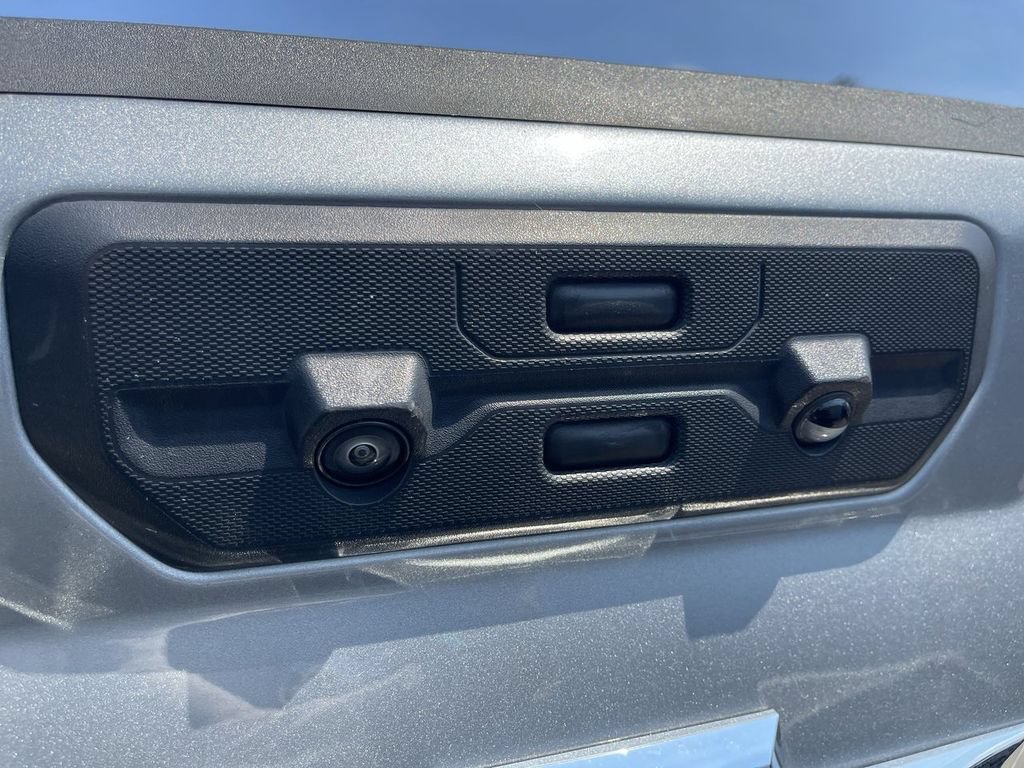 Used 2024 Chevrolet Silverado 1500 High Country AWD/4WD image 6