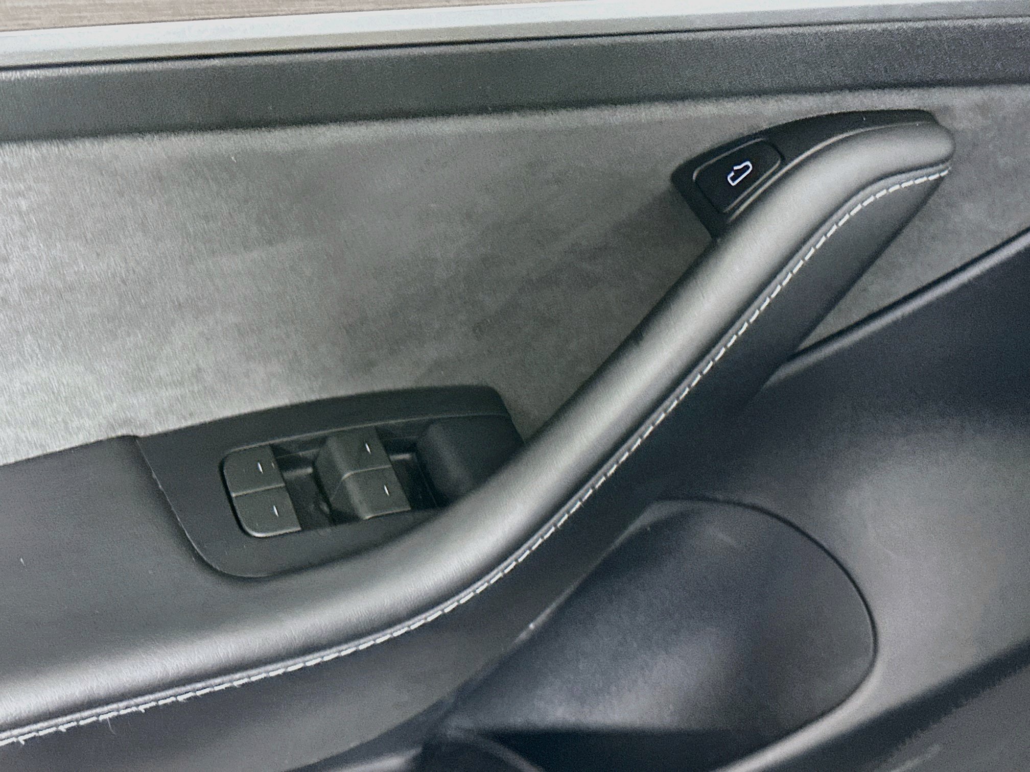 Used 2023 Tesla Model 3 Standard Range RWD image 15