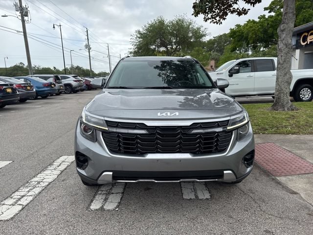Used 2025 Kia Seltos S FWD image 3