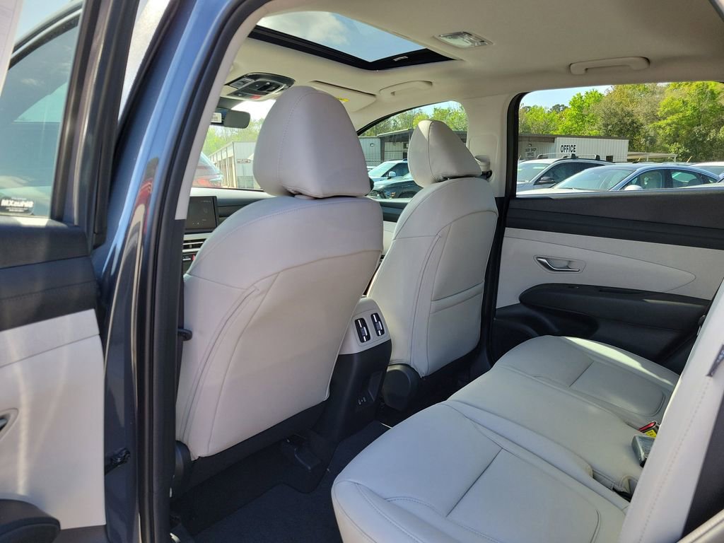 Used 2026 Hyundai Tucson SEL FWD image 8