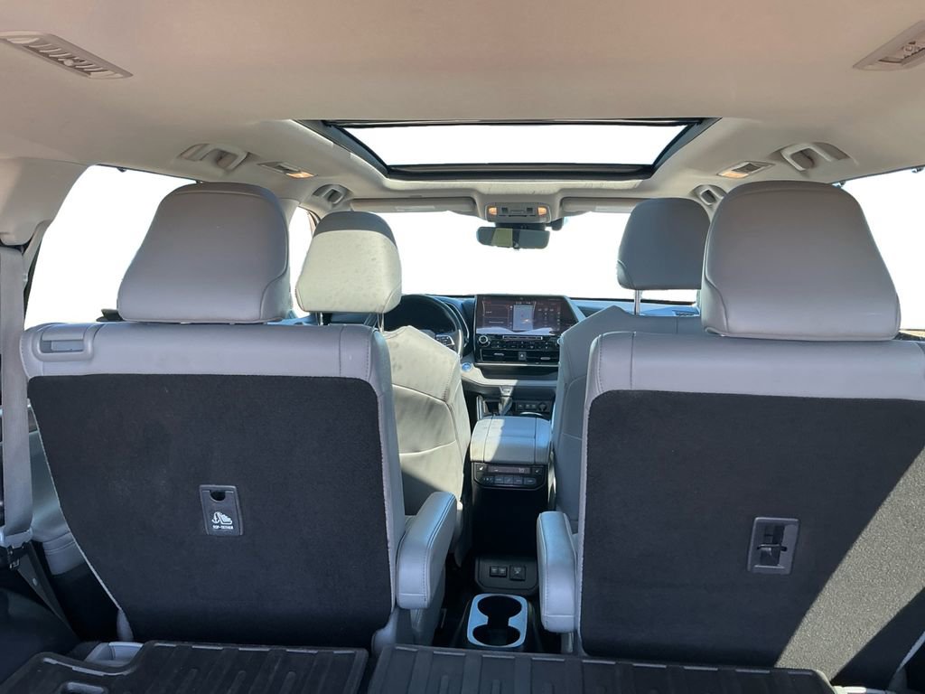 Used 2020 Toyota Highlander Platinum image 23