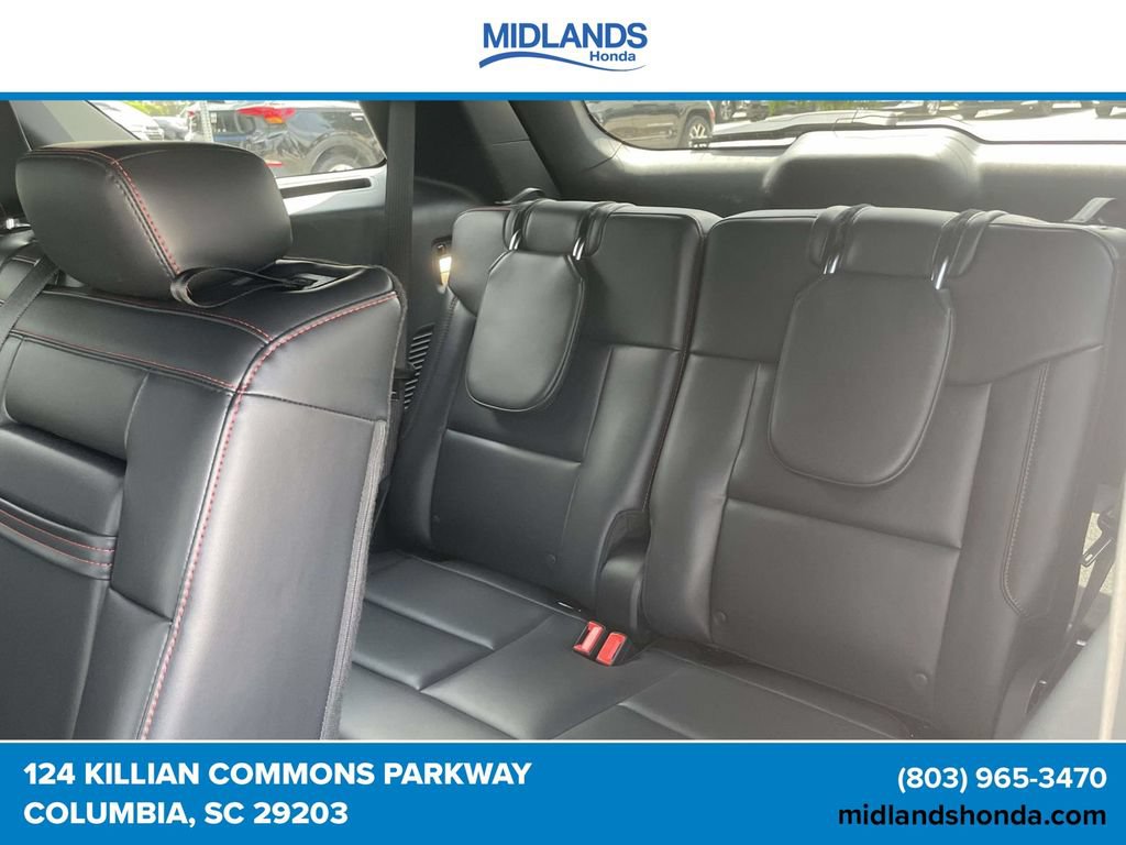Used 2026 Ford Explorer ST-Line w/ ST-Line Street Pack AWD/4WD image 11
