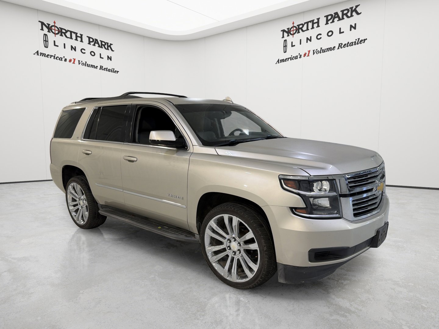 Used 2016 Chevrolet Tahoe LT RWD image 7