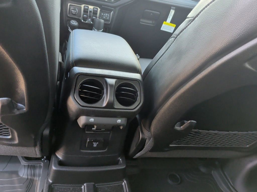 New 2025 Jeep Wrangler Unlimited Sahara AWD/4WD image 42