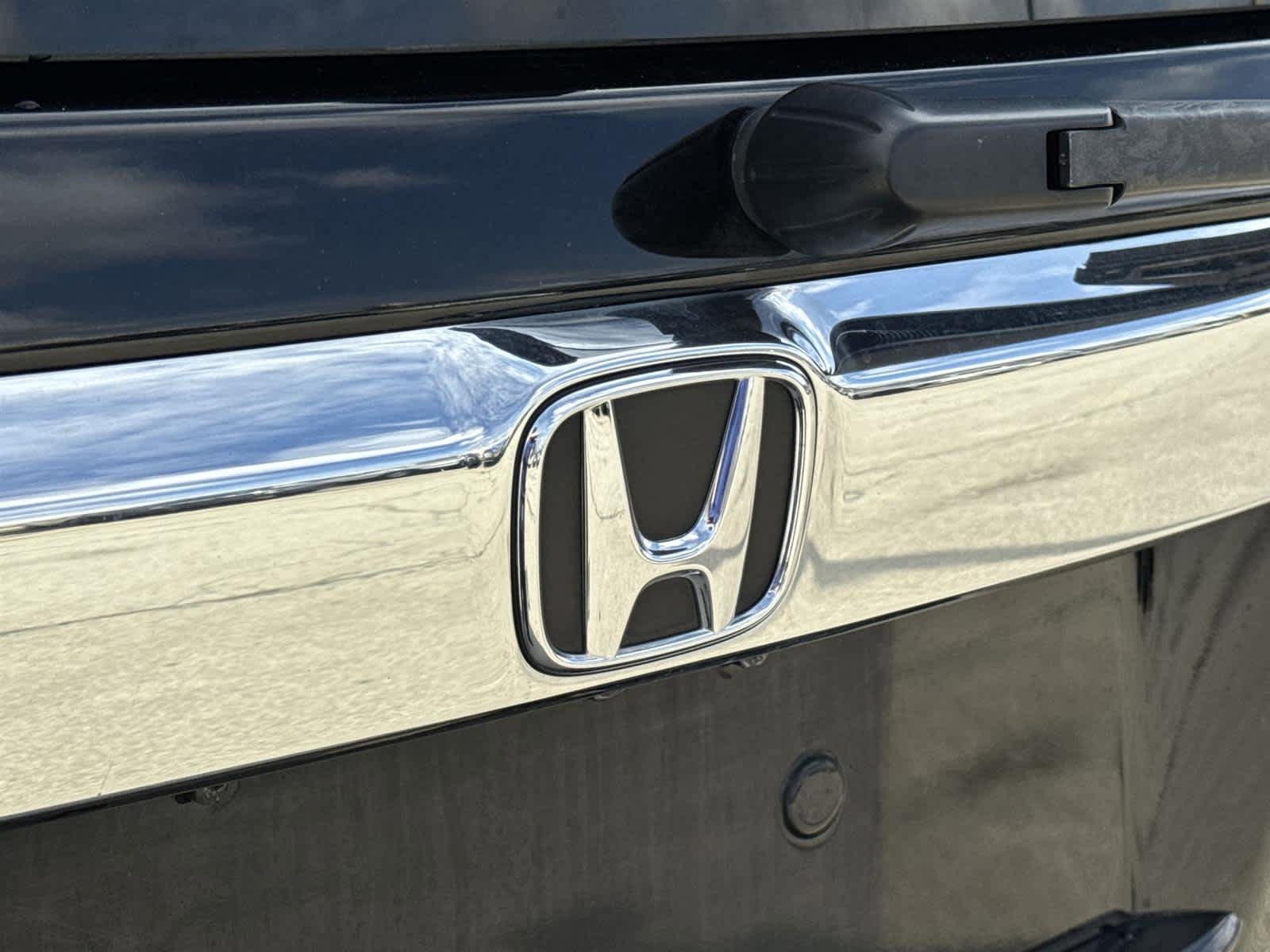 Used 2015 Honda Pilot EX-L image 10