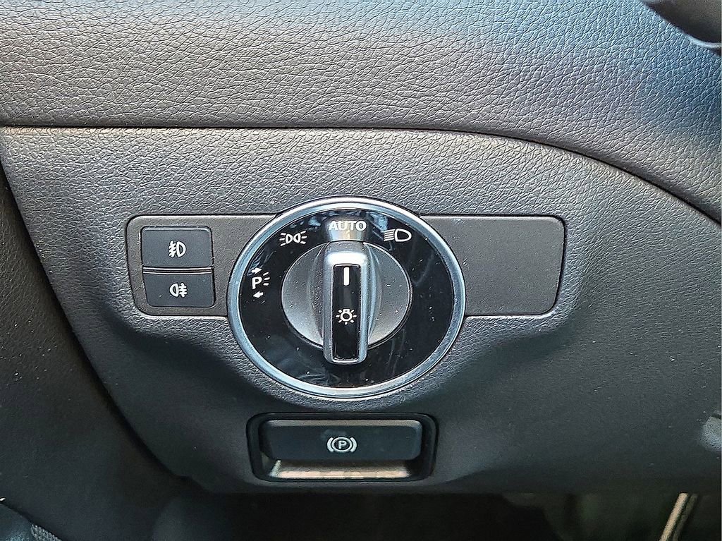 Used 2019 Mercedes-Benz GLA 250 image 24