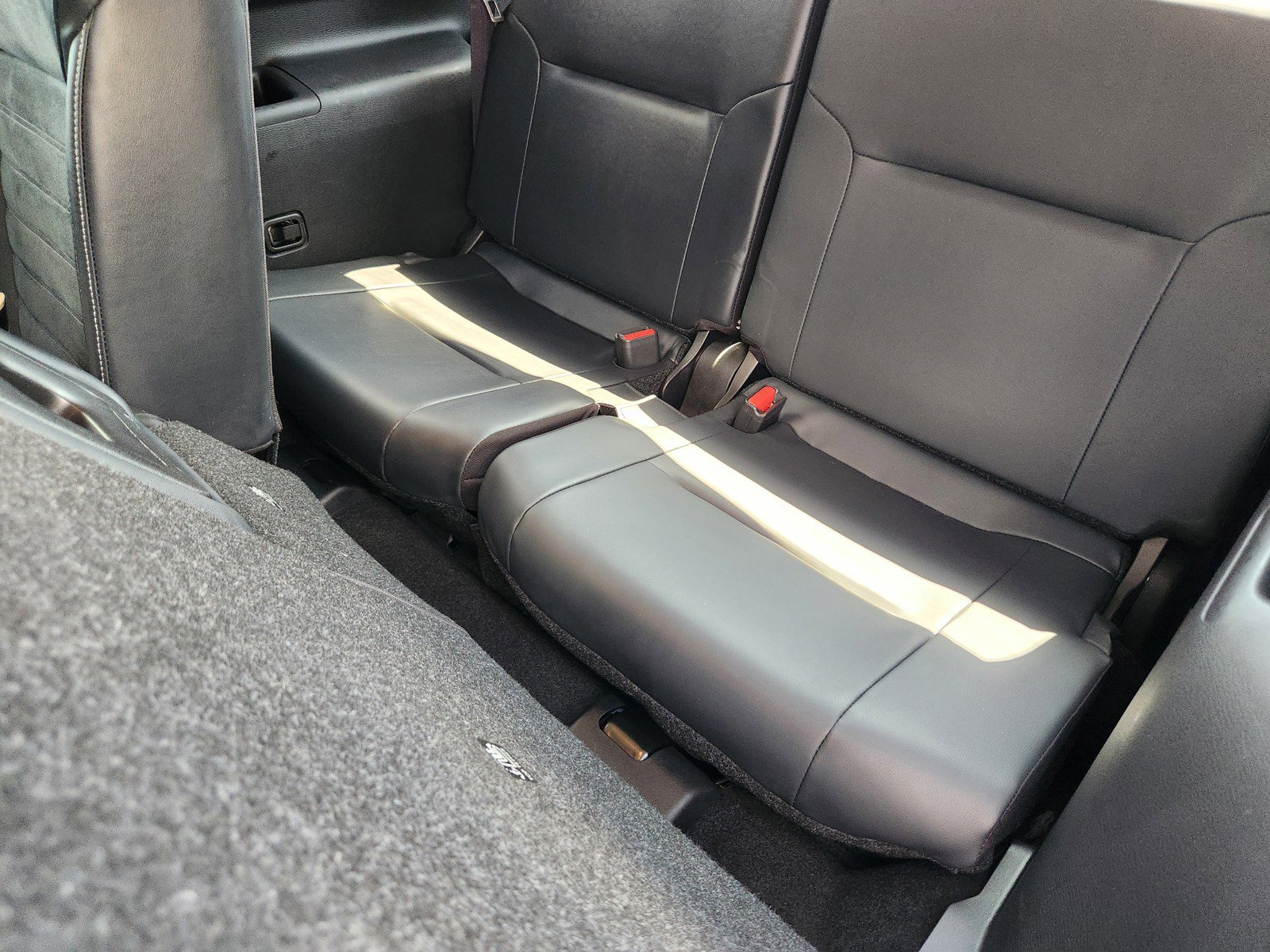 Used 2022 Mitsubishi Outlander SE AWD/4WD image 13