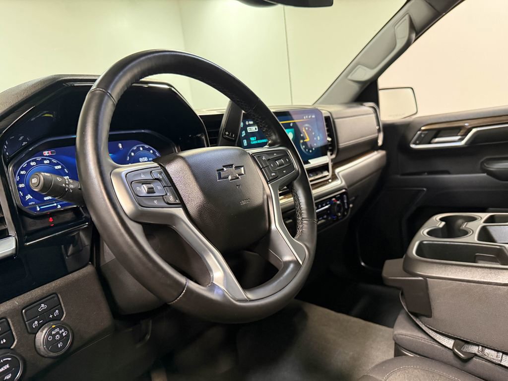 Used 2024 Chevrolet Silverado 1500 RST w/ Z71 Off-Road Package image 72