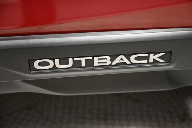 Used 2023 Subaru Outback Limited image 14