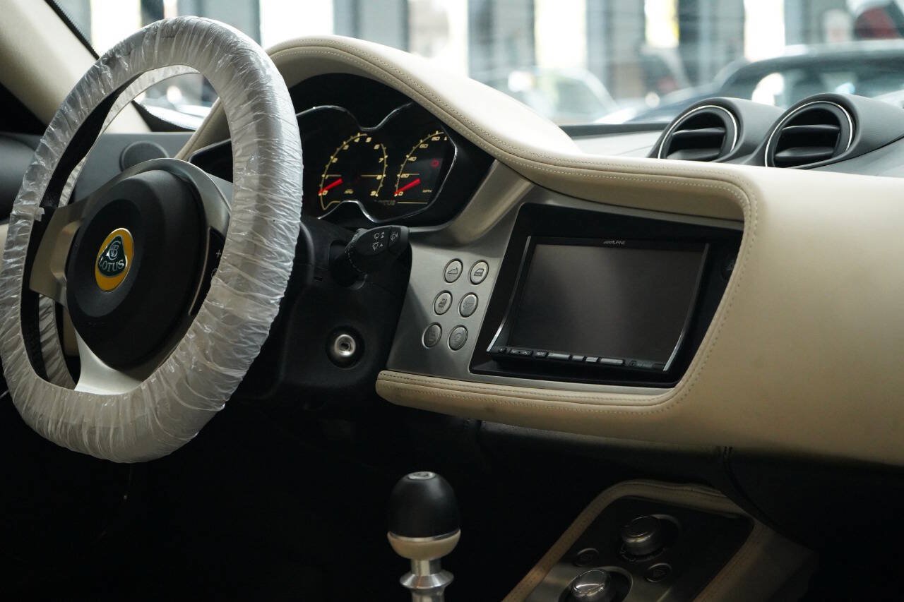 Used 2011 Lotus Evora S RWD image 86