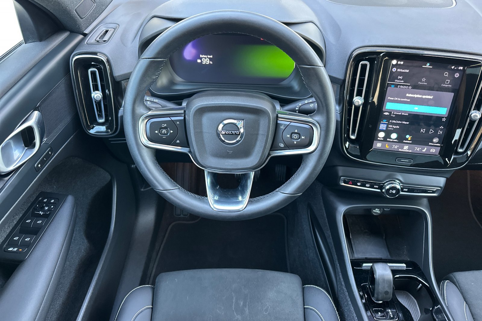 Certified 2023 Volvo C40 P8 Recharge Plus AWD/4WD image 17