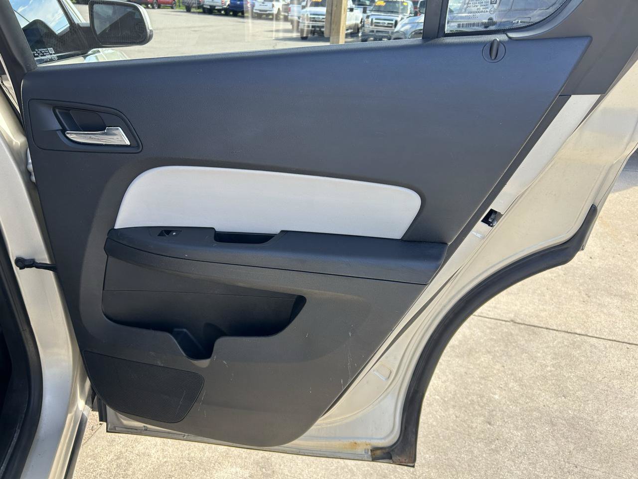 Used 2015 Chevrolet Equinox LT AWD/4WD image 15