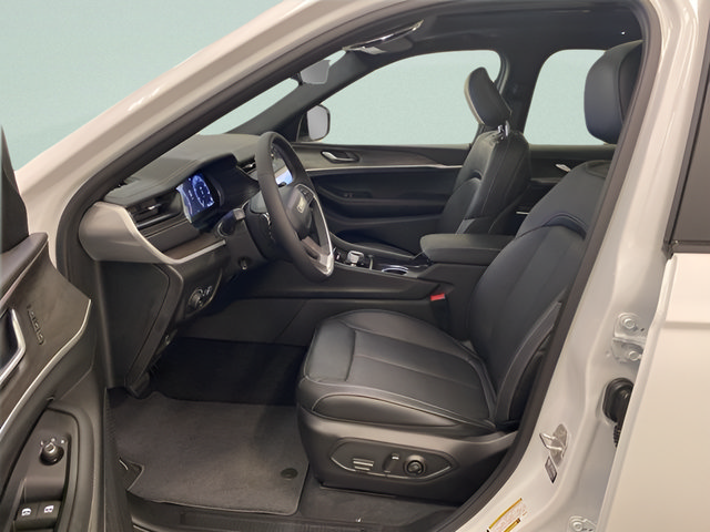 New 2026 Jeep Grand Cherokee L Limited AWD/4WD image 8