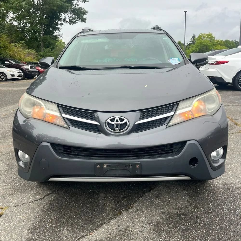 Used 2015 Toyota RAV4 XLE AWD/4WD image 14