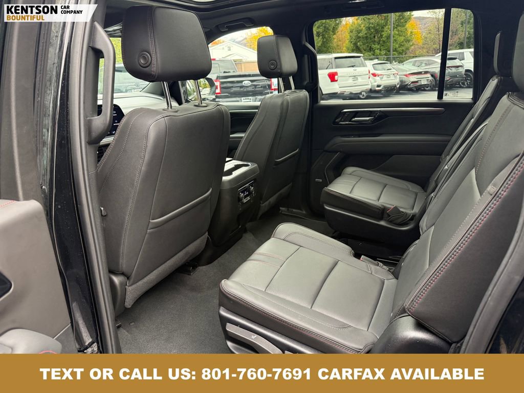 Used 2025 Chevrolet Suburban RST w/ RST Capability Package image 36