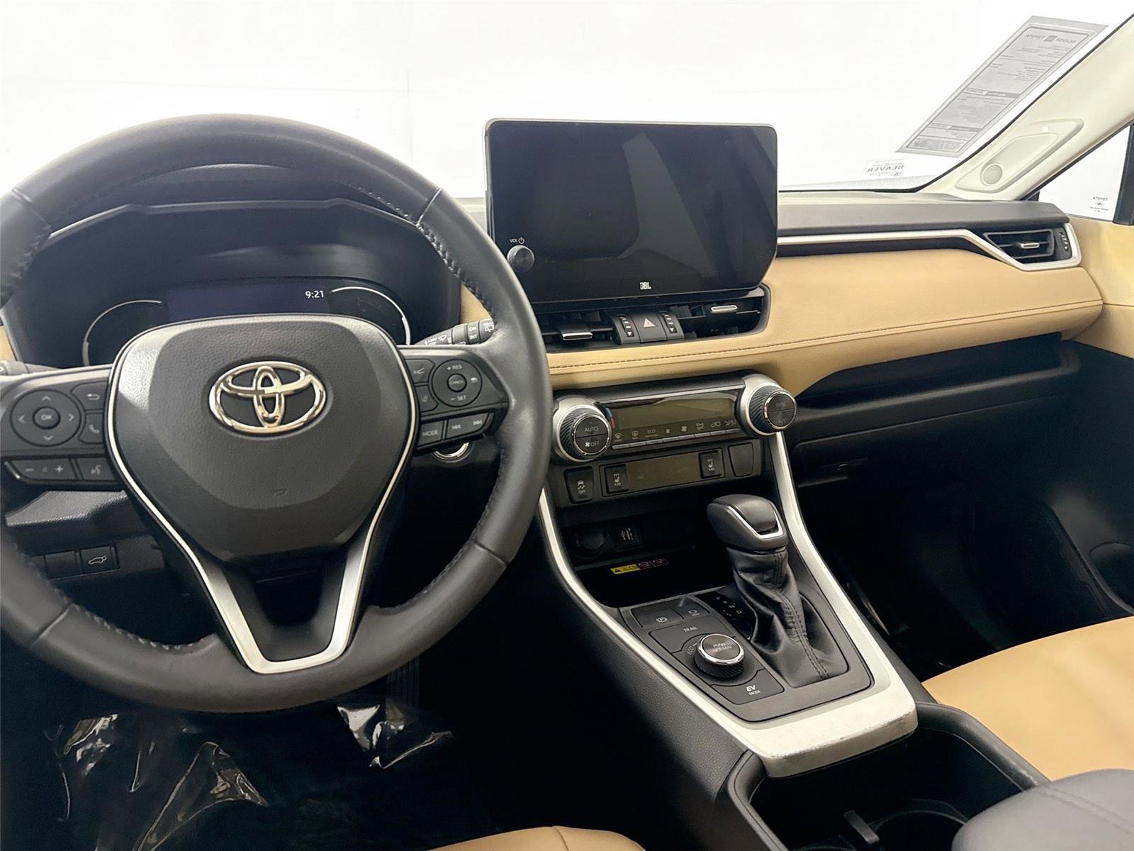 Certified 2023 Toyota RAV4 XLE Premium image 34