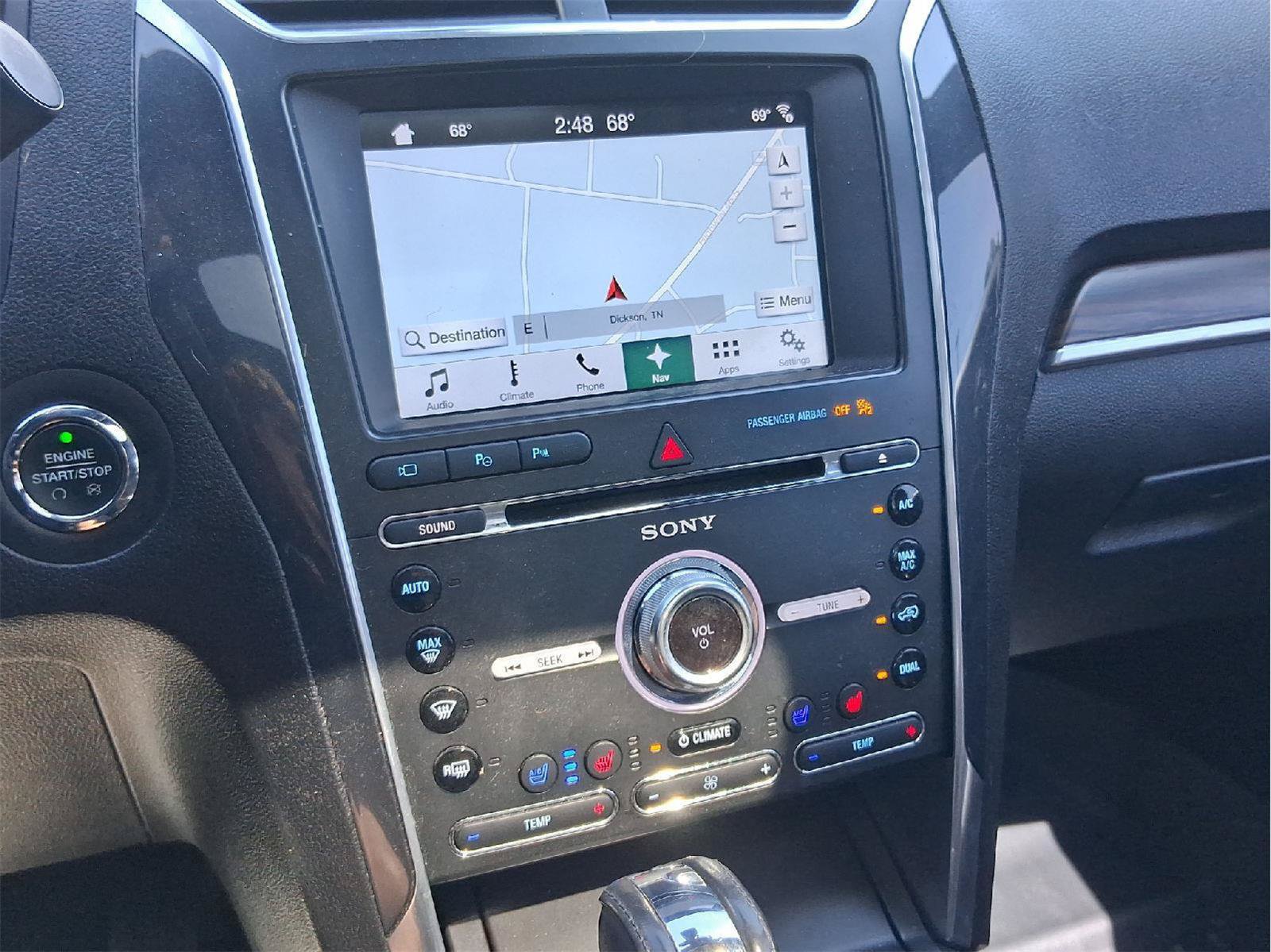 Used 2017 Ford Explorer Limited w/ Equipment Group 301A FWD image 22