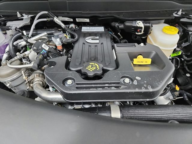 New 2026 RAM 3500 Tradesman w/ Chrome Appearance Group A AWD/4WD image 17