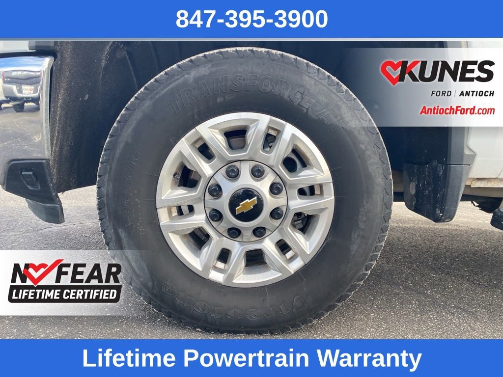 Used 2025 Chevrolet Silverado 2500 LT w/ Convenience Package AWD/4WD image 11