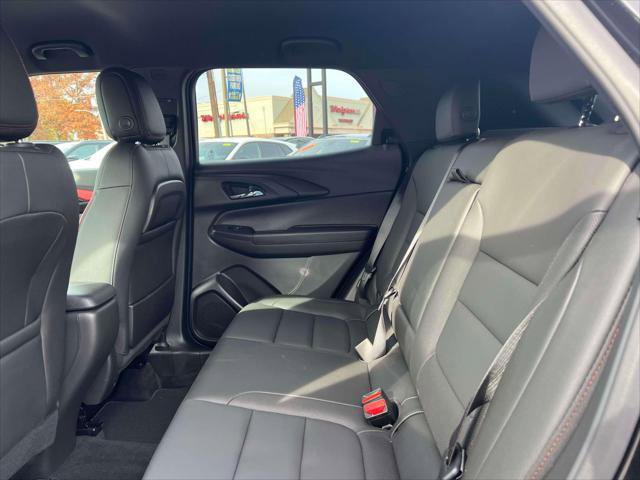 Used 2025 Chevrolet TrailBlazer RS w/ Driver Confidence Package image 11