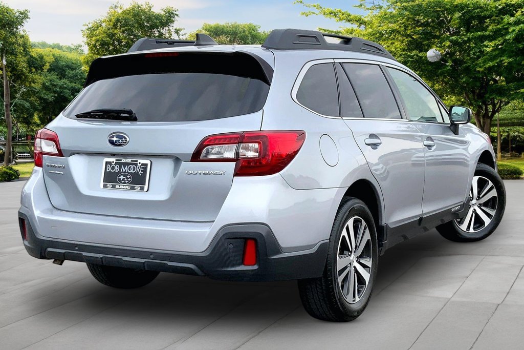 Used 2019 Subaru Outback 2.5i Limited AWD/4WD image 6