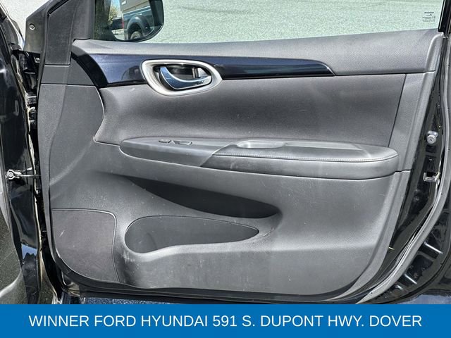 Used 2017 Nissan Sentra SV image 8