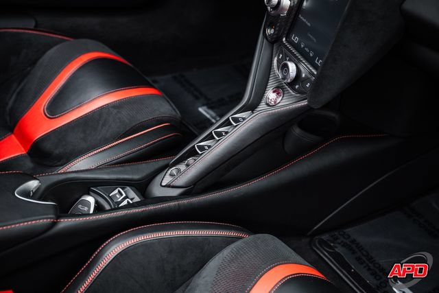 Used 2020 McLaren 720S Performance RWD image 33