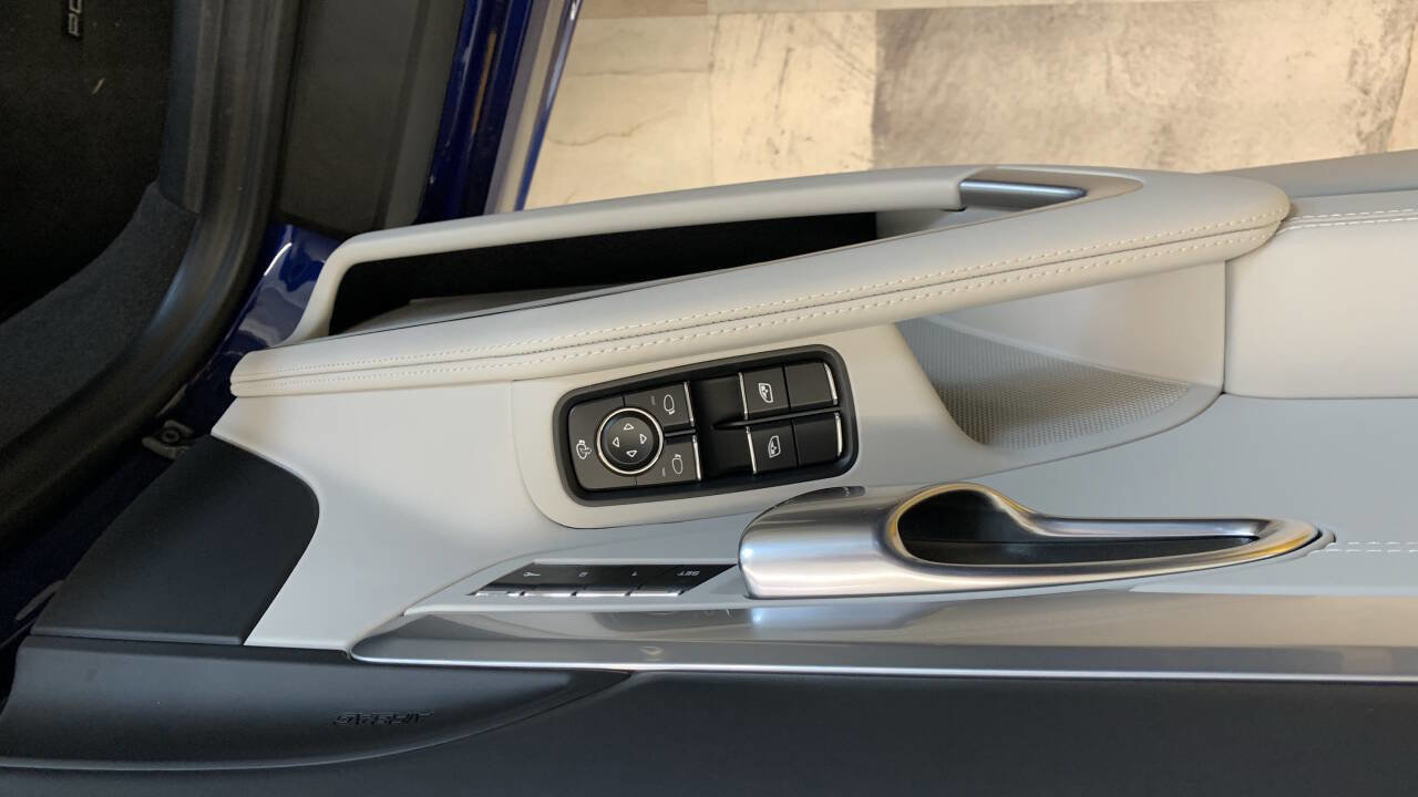 Used 2025 Porsche 718 Boxster GTS image 15