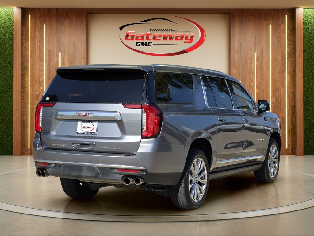Used 2022 GMC Yukon XL Denali RWD image 5