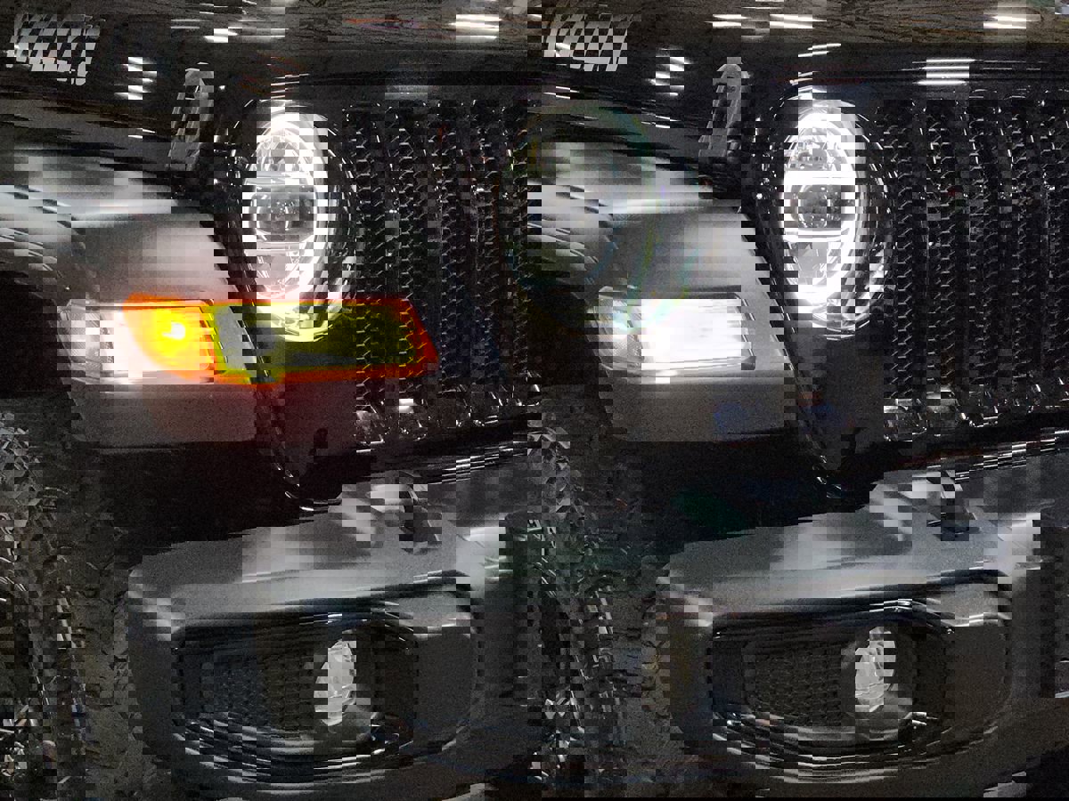 Used 2021 Jeep Wrangler Unlimited Sport image 9