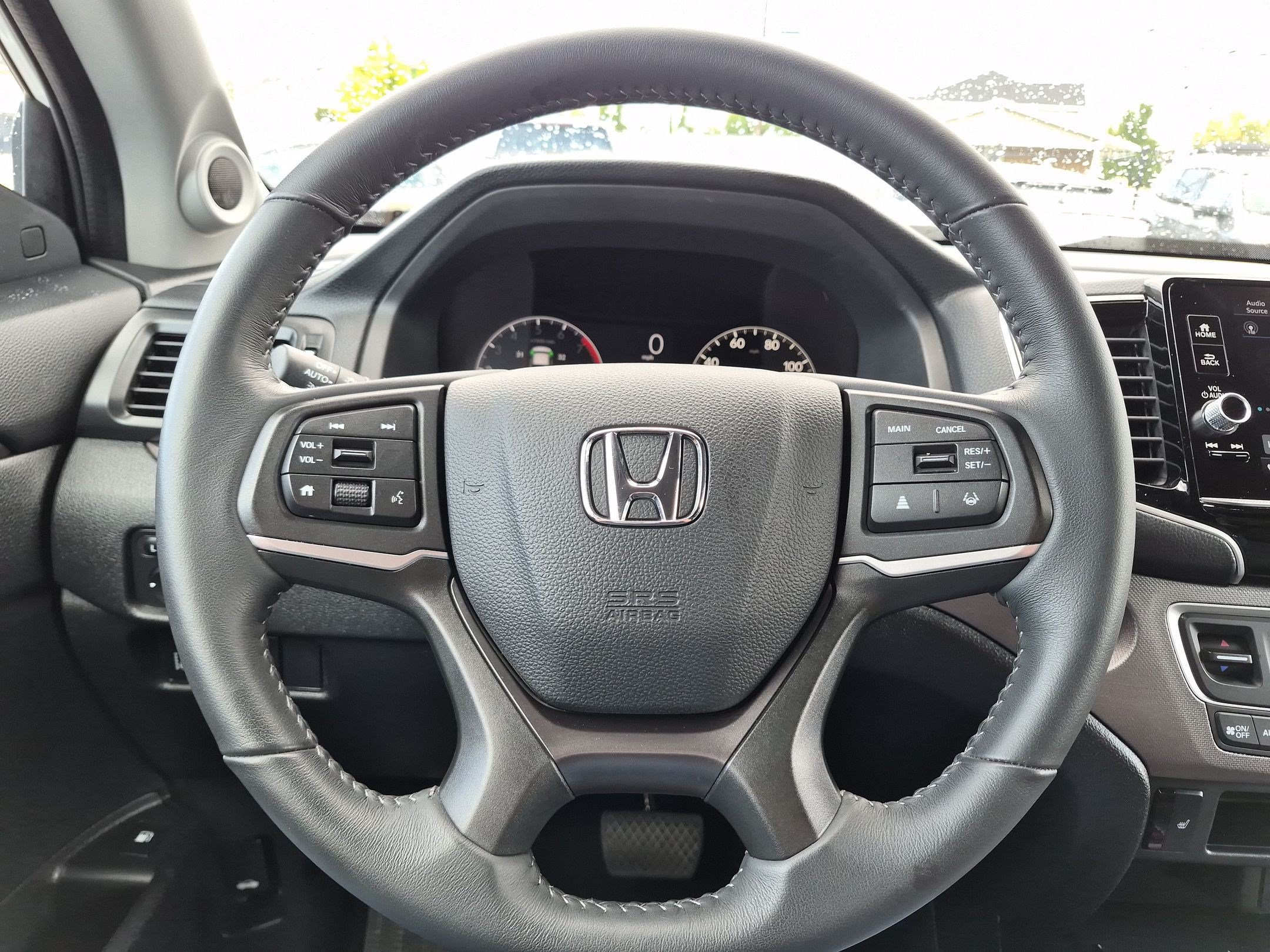 Certified 2025 Honda Ridgeline RTL image 18