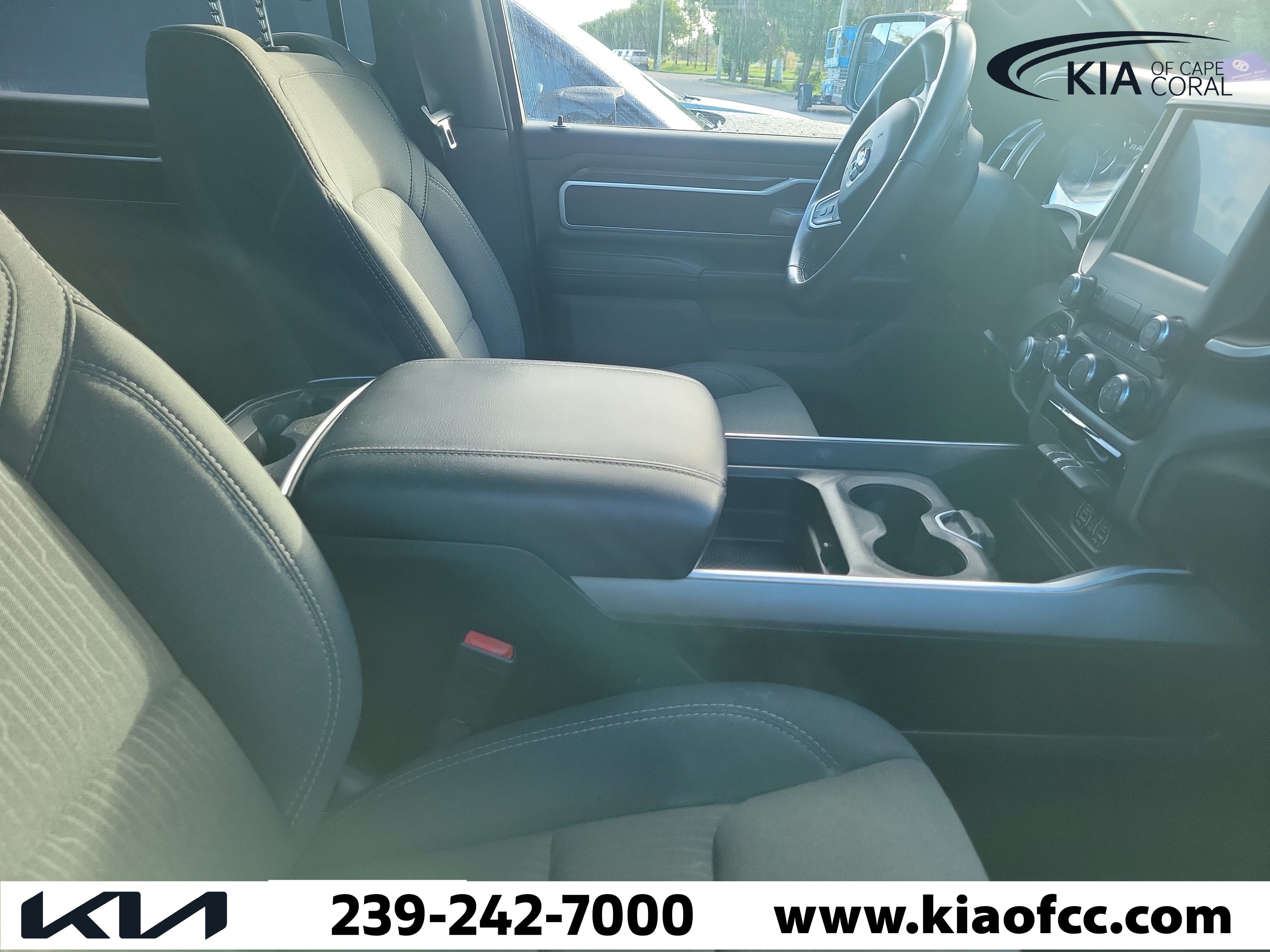Used 2023 RAM 1500 Big Horn AWD/4WD image 9