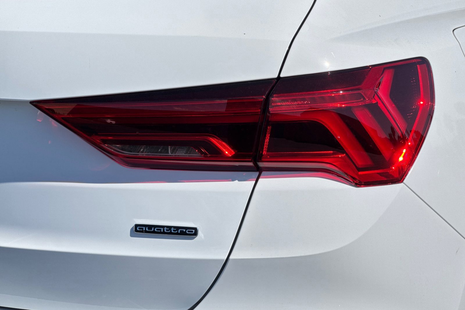 New 2025 Audi Q3 2.0T Premium image 22