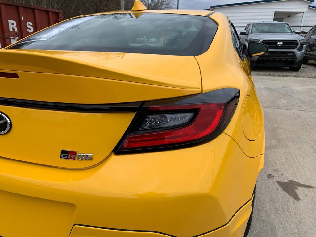 New 2026 Toyota GR86 YUZU Limited image 32