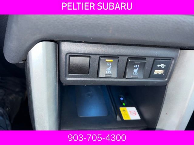 Used 2022 Toyota Corolla Cross XLE image 7