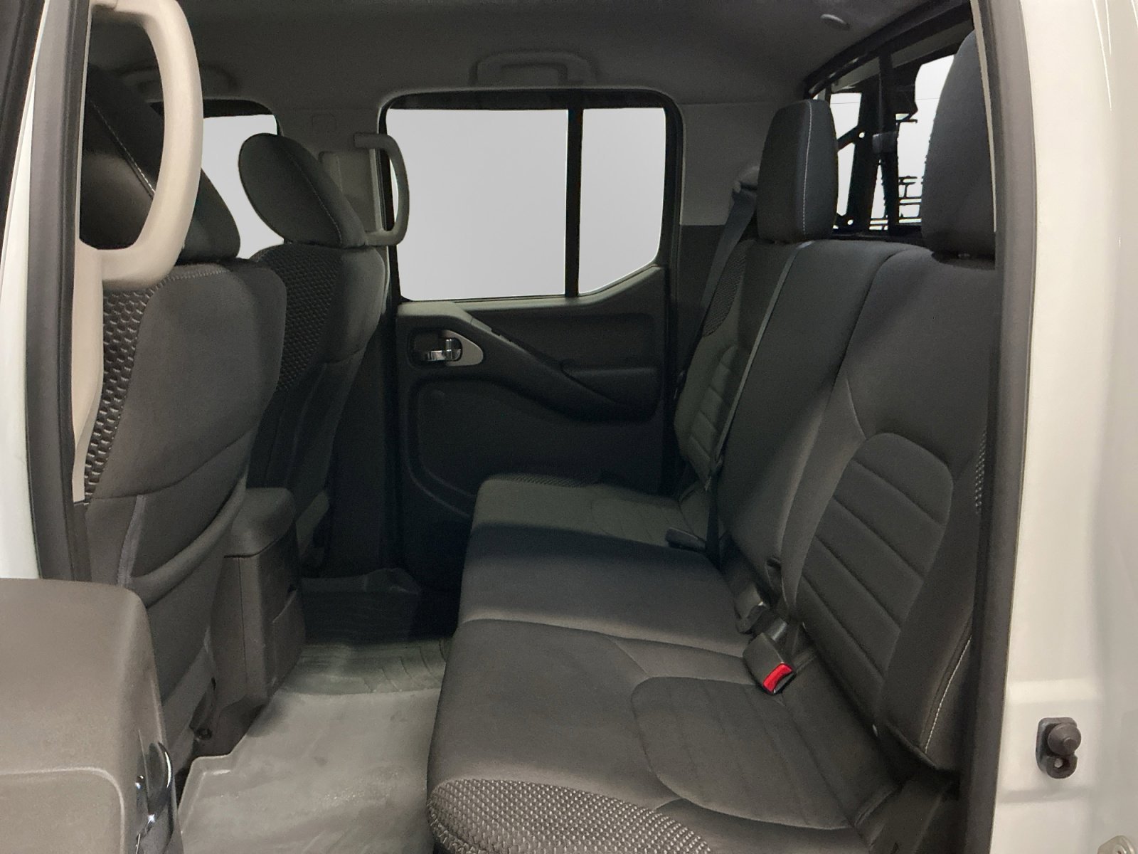 Used 2019 Nissan Frontier PRO-4X AWD/4WD image 13