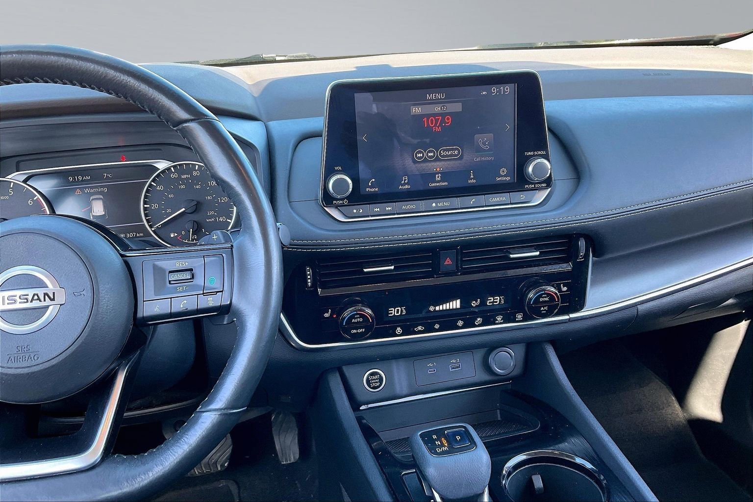 Used 2021 Nissan Rogue SV image 6