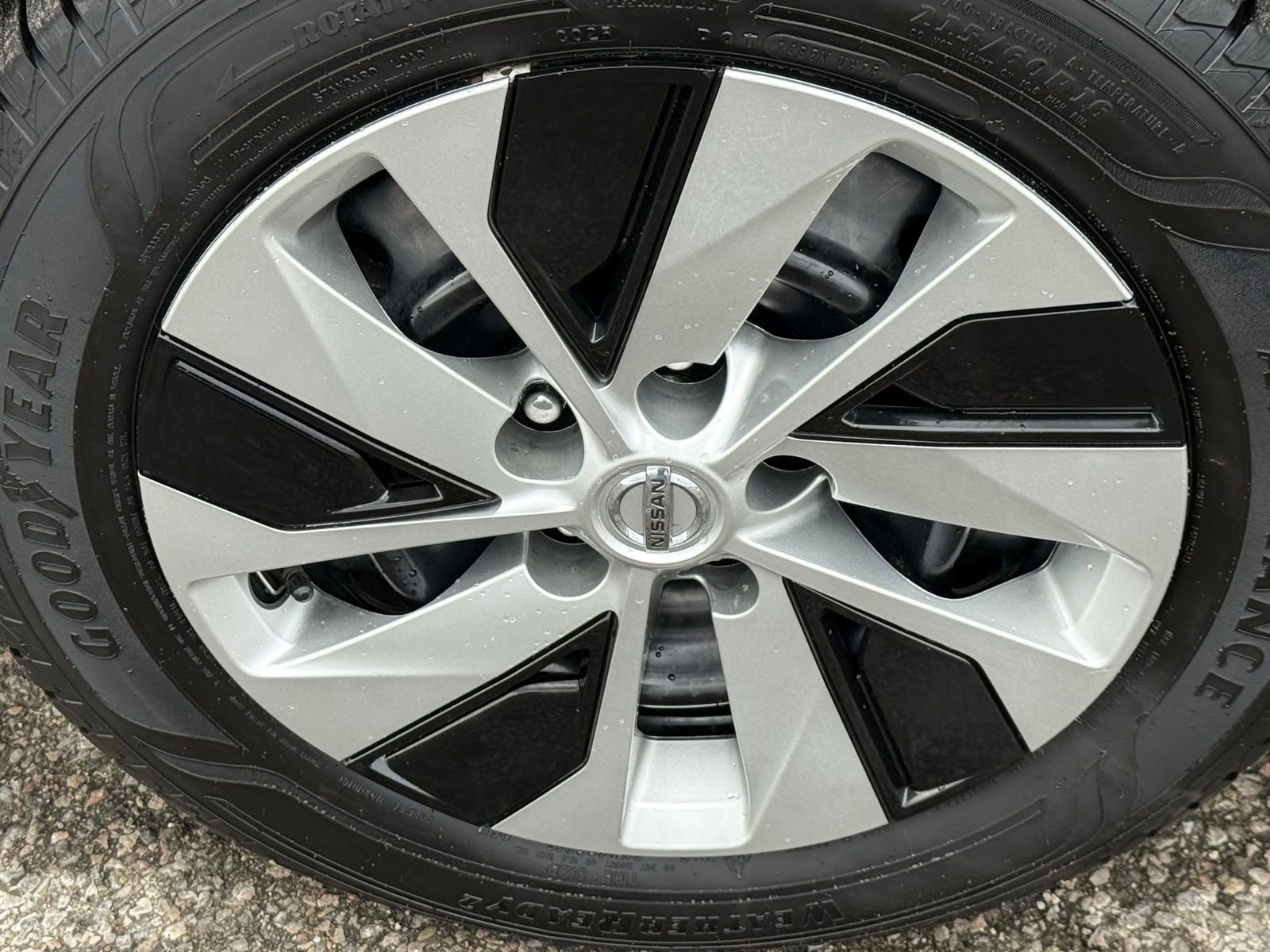 Used 2020 Nissan Altima 2.5 S image 38