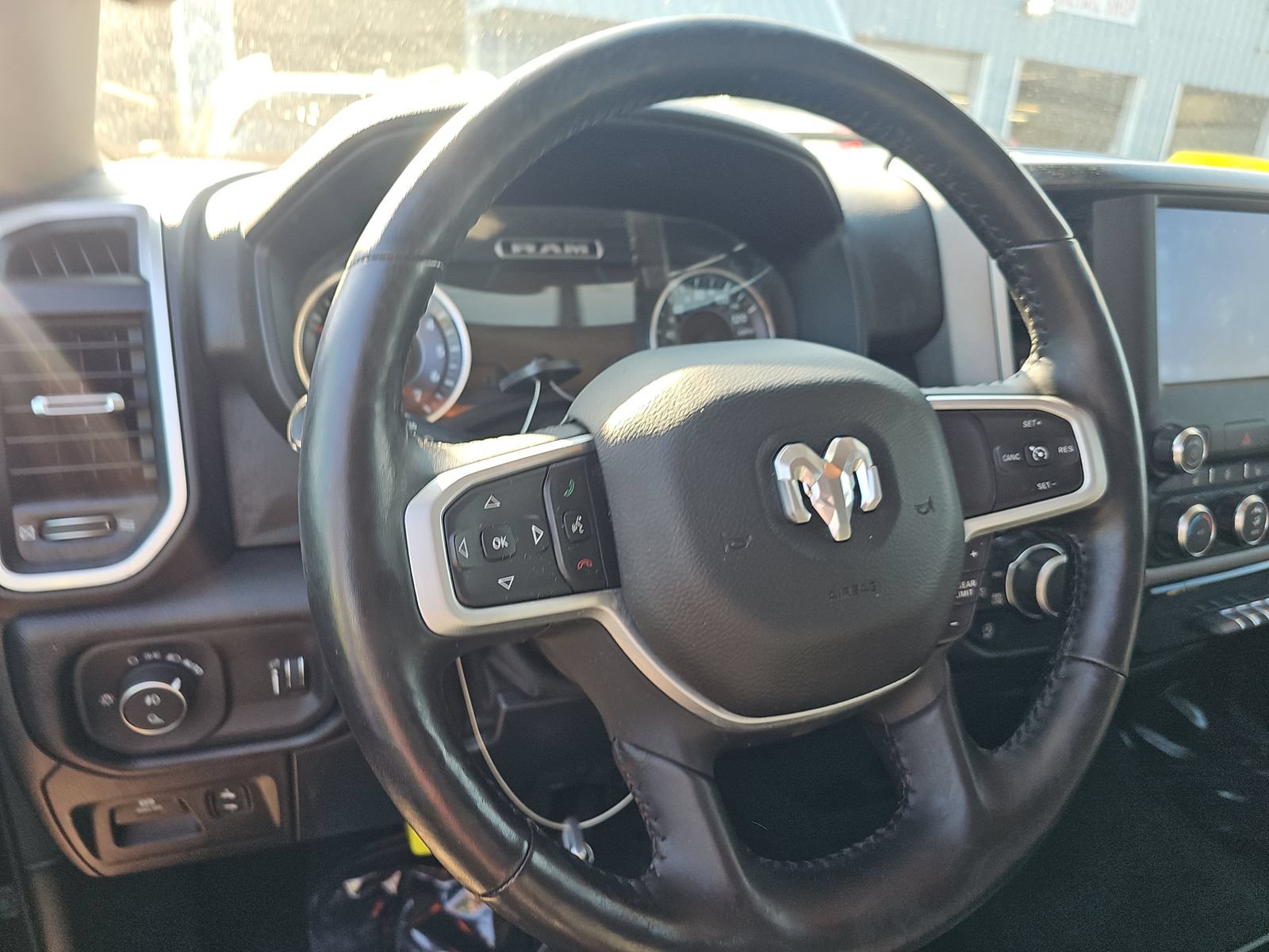 Used 2020 RAM 1500 Big Horn AWD/4WD image 7