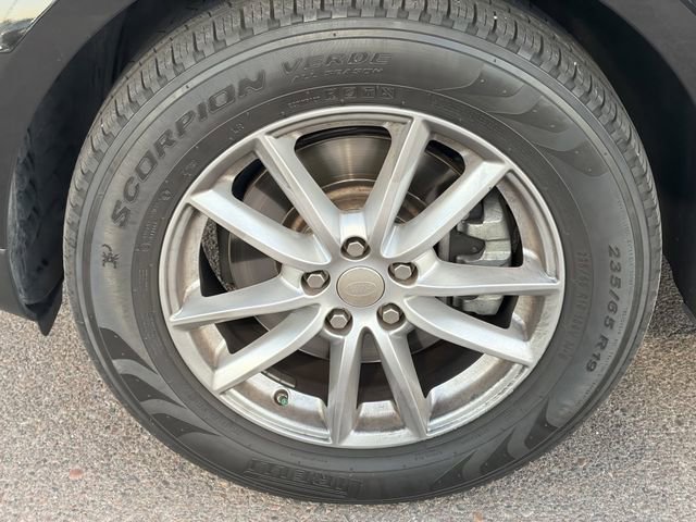 Used 2015 Land Rover Range Rover Sport HSE AWD/4WD image 2